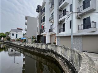 Liên mạc, bắc từ liêm  33m²  5 tầng  giá 4.8 tỷ  ô tô đỗ cổng