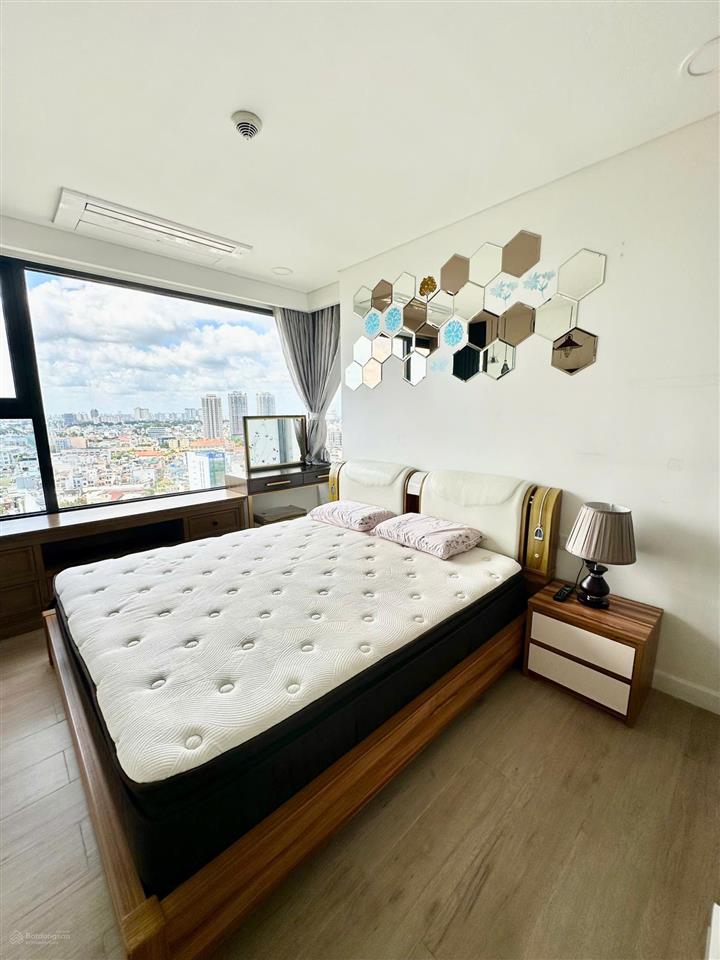 Cho thuê căn hộ 2pn, 2wc, 72m2, 18 triệu tại kingdom 101, tô hiến thành, q10, hcm