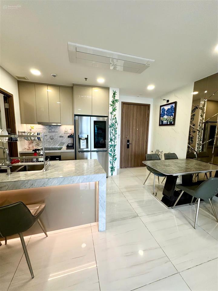 Cho thuê căn hộ 2pn, 2wc, 72m2, 18 triệu tại kingdom 101, tô hiến thành, q10, hcm