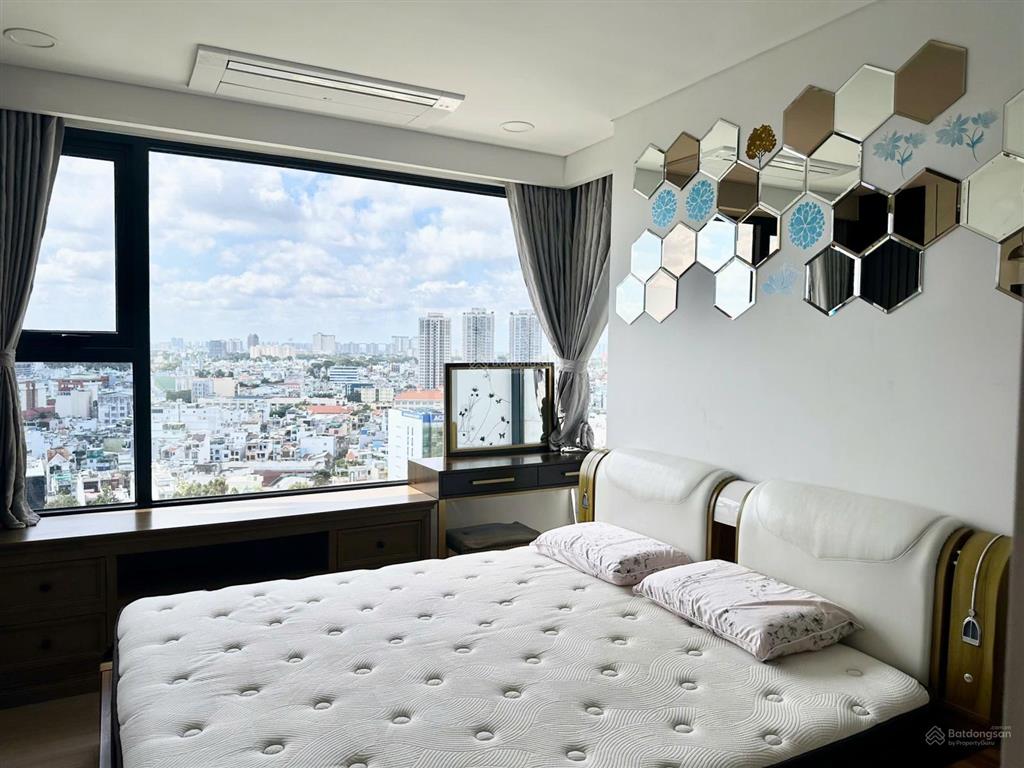 Cho thuê căn hộ 2pn, 2wc, 72m2, 18 triệu tại kingdom 101, tô hiến thành, q10, hcm