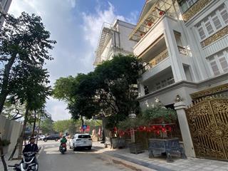 Biệt thự sân vườn kđt mới yên hòa 234m, 4t, mt 15m, 122 tỷ  cầu giấy  0972 611 ***