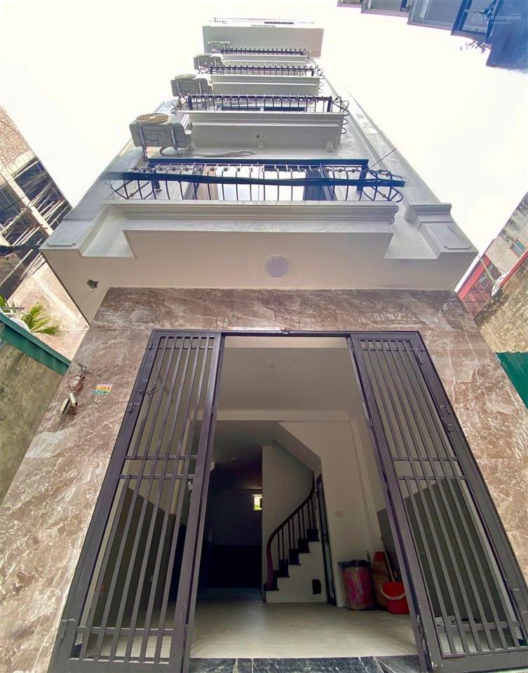 Ccmn 7 tầng thang máy lô góc 10 phòng dòng tiền 40tr/tháng
