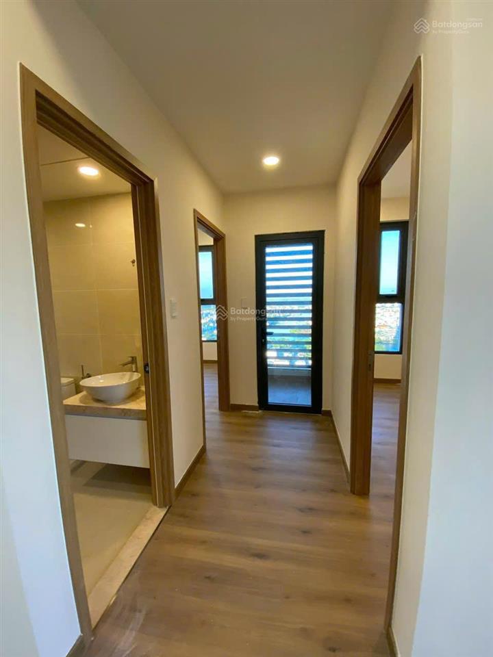 Chính chủ cần sang nhượng gấp chung cư căn góc 3 pn  view sông  giá chủ đầu tư  tầng trung