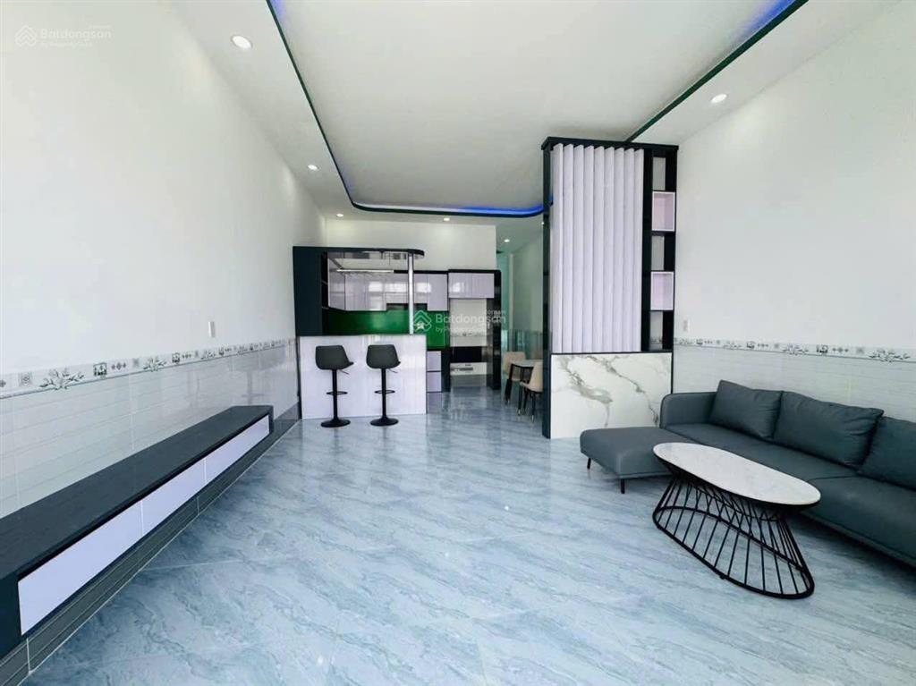 Villa vườn mỹ hạnh, long an, 160m2, đầy đủ tiện nghi, hướng đông, đường 4m. shr. 2,3tỷ, 0903 012 ***