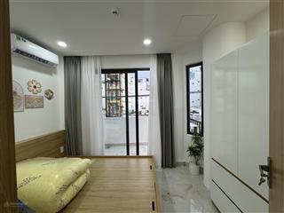 Cho thuê 2pn full nội thất new 100% ban công ngay trung tâm bình thạnh