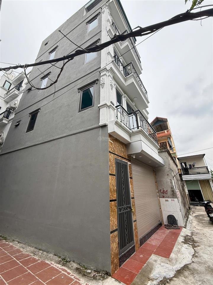 Bán nhà phú lương 41.8m 4.5 tầng 4.63 7 chỗ vào nhà