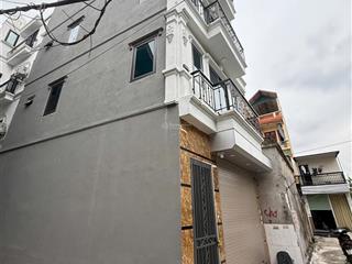 Bán nhà phú lương 41.8m 4.5 tầng 4.63 7 chỗ vào nhà