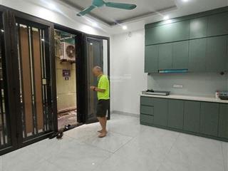 Bán nhà âu cơ  nghi tàm  tây hồ, lô góc chỉ vài phút ra phố hồ tây, ra ô tô 5m. full nội thất