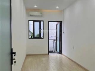Bán nhà trần kế xương 29m2 2 tầng  4.55 tỷ  ngay công viên phú nhuận