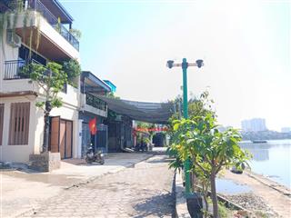 Còn xót lại đúng 1 căn  cả khu nhà nào cũng có sổ  10m ra hồ định công  ô tô đỗ cửa