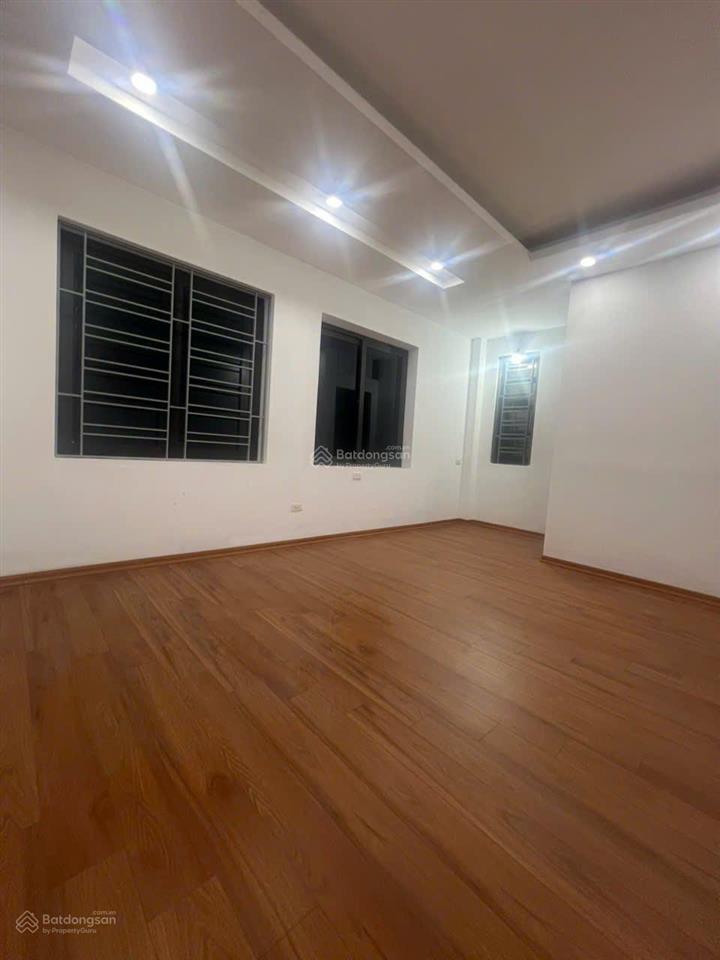 Bán nhà phố âu cơ, tây hồ, cạnh xuân diệu, tứ liên, nhà thang máy, dt 80m2 * giá 16 tỷ