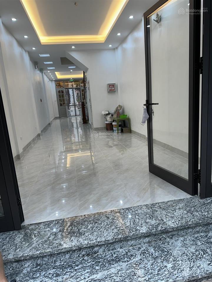 Bán nhà riêng chính chủ 2 mặt đường ,60m2 (đường xe oto tránh nhau được)