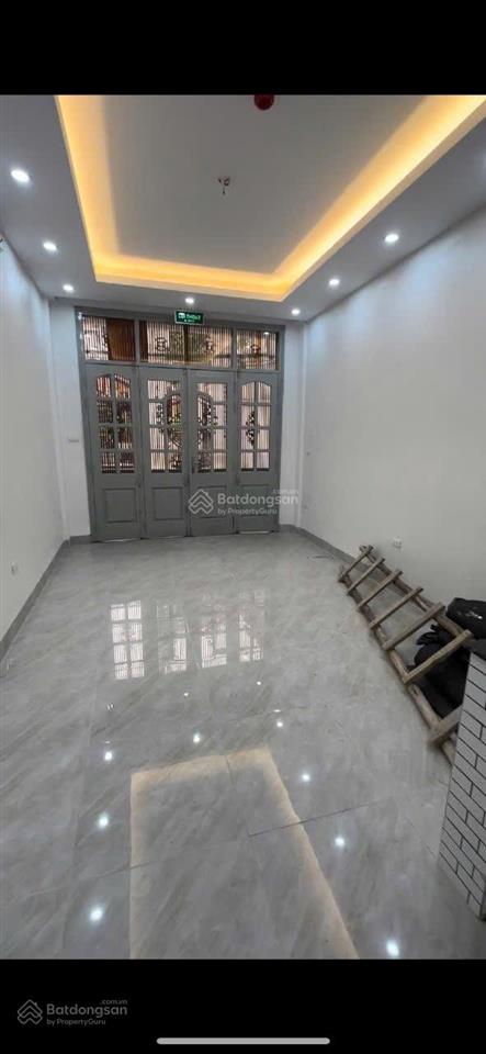 Bán nhà riêng chính chủ 2 mặt đường ,60m2 (đường xe oto tránh nhau được)