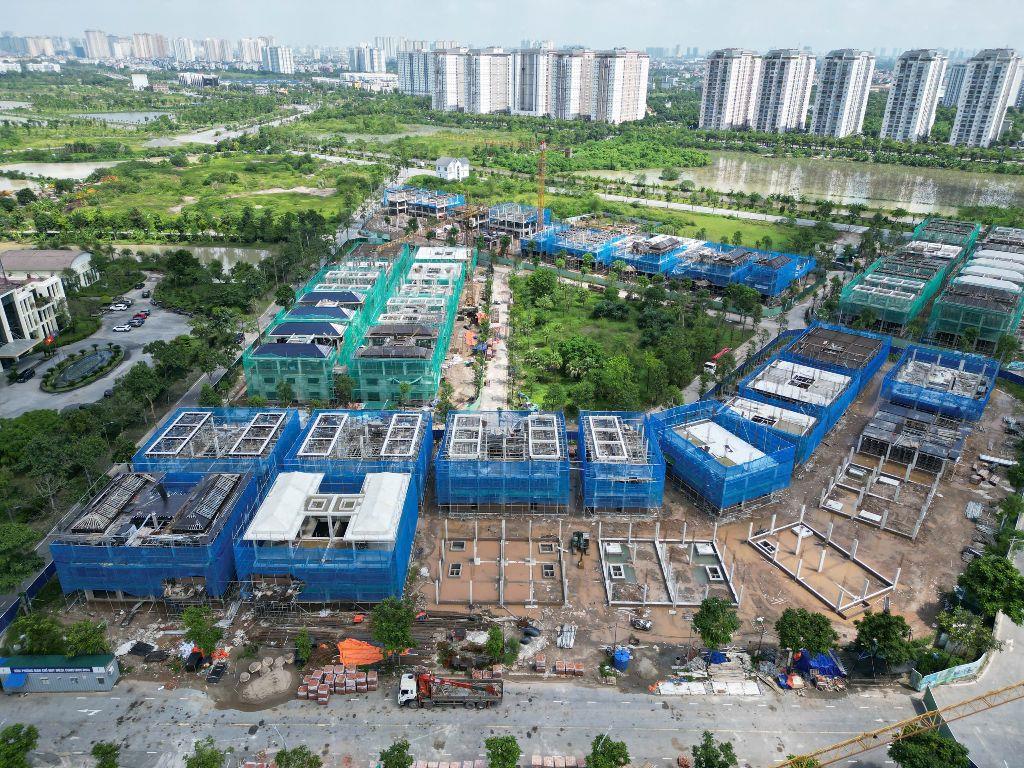 BÁN BIỆT THỰ A2.2 NHÌN VƯỜN HOA ĐỐI DIỆN TRỤ SỞ KĐT THANH HÀ CIENCO 5 GIÁ TỐT