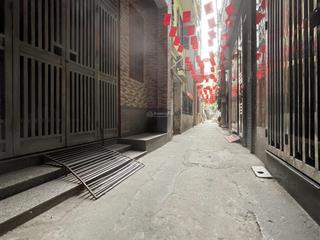 Đất trung tâm cầu giấy  68m2  mặt tiền siêu khủng 6,5m  đường vào rộng gần 2,5m  15m ngõ ô tô