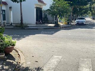 Chính chủ bán nhà liền kề bt khu dân cư hưng phú 1  phước long  tphcm .  căn góc 2 mặt tiền