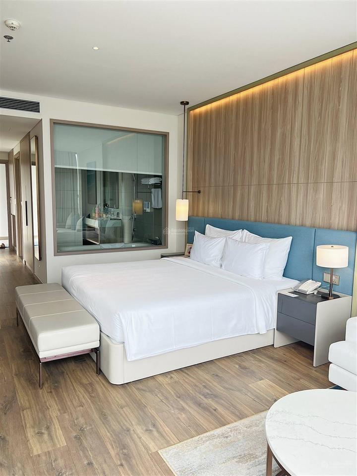 Cần tiền mua căn to, gia đình giao bán studio a la carte chính biển tầng cao  giá nhỉnh 3 tỷ