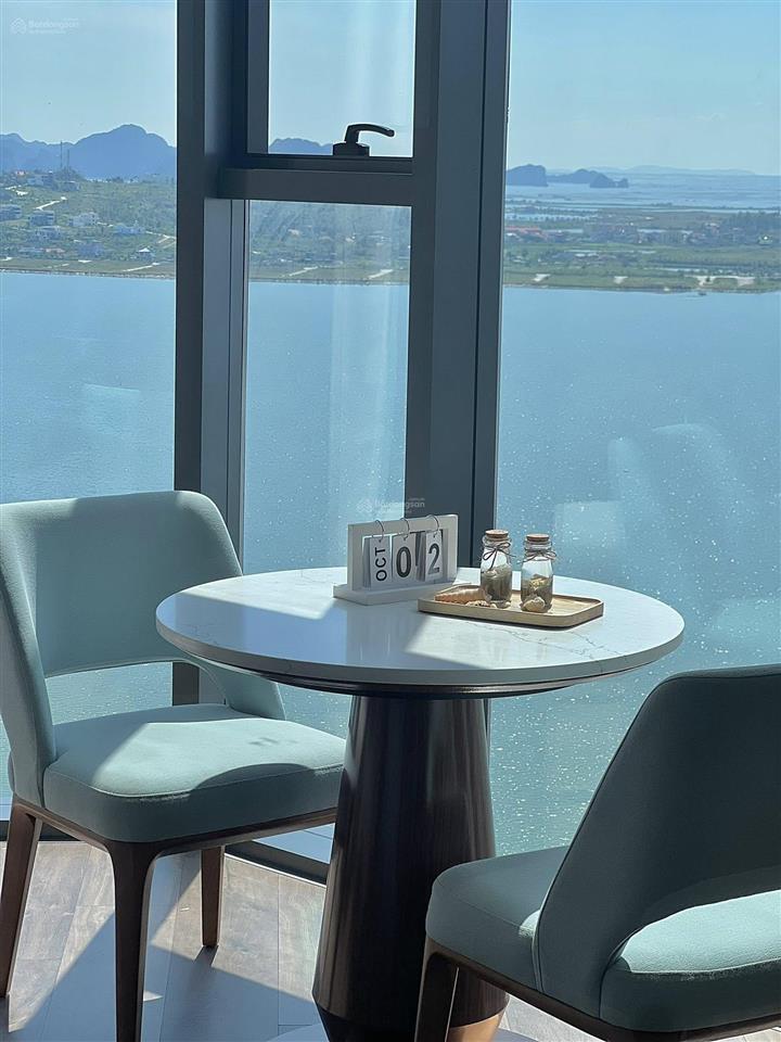 Cần tiền mua căn to, gia đình giao bán studio a la carte chính biển tầng cao  giá nhỉnh 3 tỷ