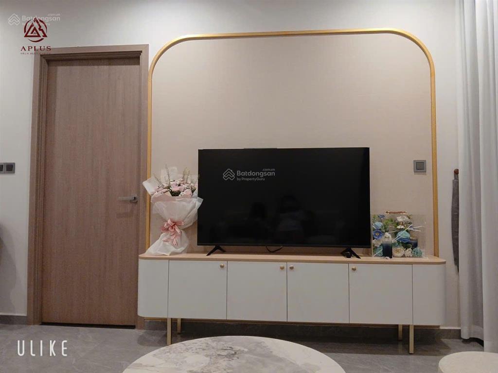 Căn 2pn full nội thất  ban công đông nam  giá chỉ 2,9 tỷ cam kết rẻ nhất thị trường