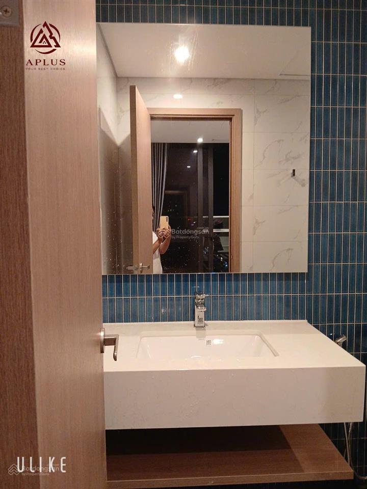 Căn 2pn full nội thất  ban công đông nam  giá chỉ 2,9 tỷ cam kết rẻ nhất thị trường