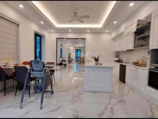 Nhà đẹp phố thanh đàm giá nhỉnh 16 tỷ