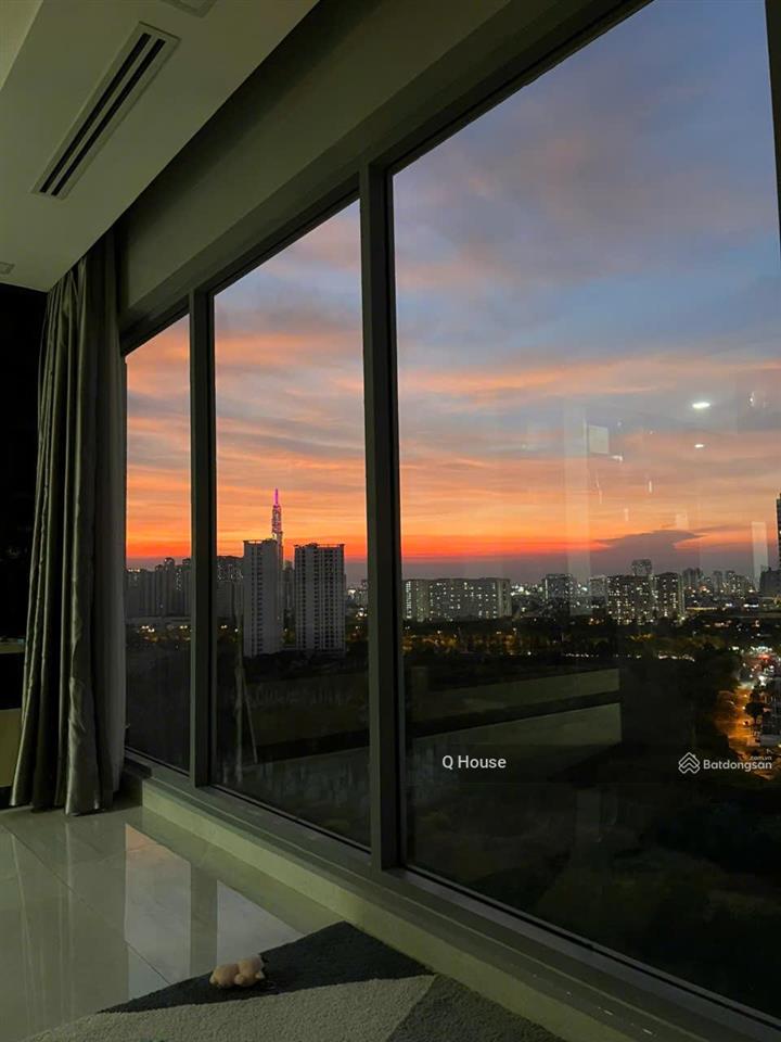 Nhà thật  tin thật || 2 phòng ngủ  dt 93m2  giá 9,5 tỷ  căn góc