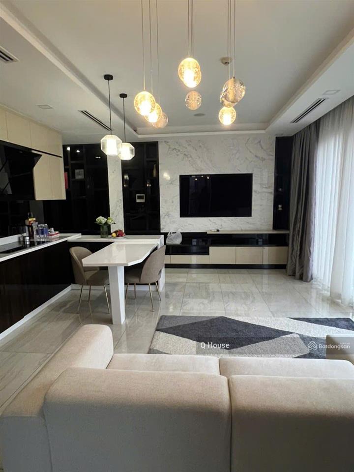 Nhà thật  tin thật || 2 phòng ngủ  dt 93m2  giá 9,5 tỷ  căn góc