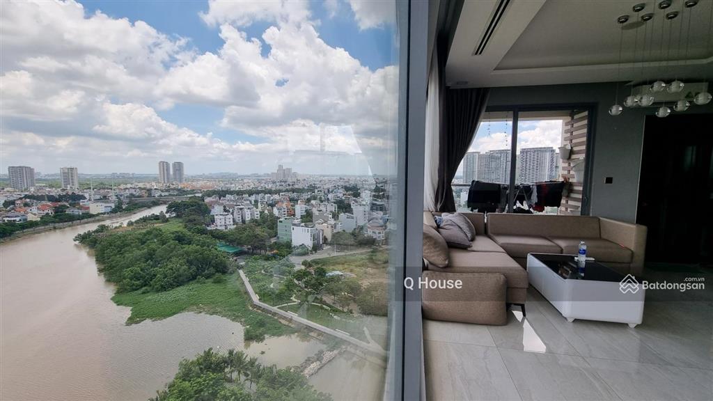 Nhà thật  tin thật || 2 phòng ngủ  dt 93m2  giá 9,5 tỷ  căn góc