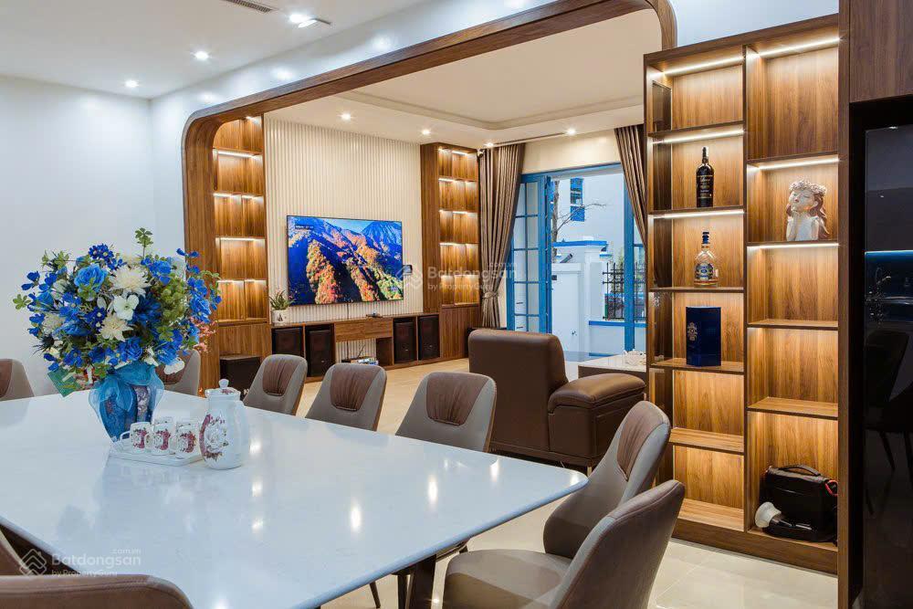 Bán căn song lập biệt thự biển sun feria dt 228m2 gía bán 25,x tỷ, hướng đông nam, giá tốt nhất tt