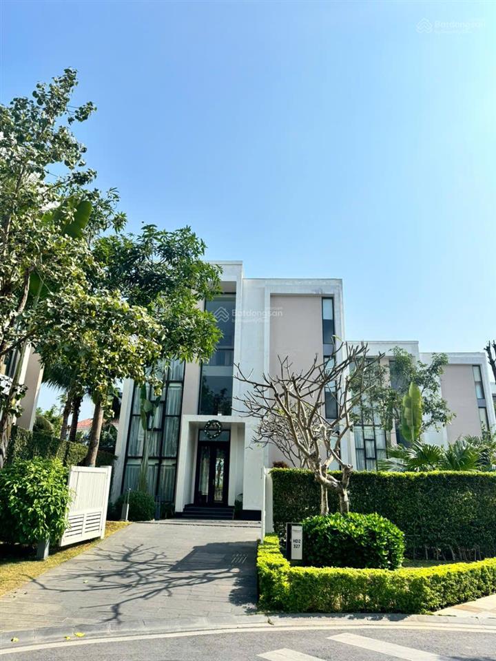 Chính chủ bán cắt lỗ căn biệt thự nghỉ dưỡng 283m2, giá 27,x tỷ sun premier village sổ đỏ trao tay