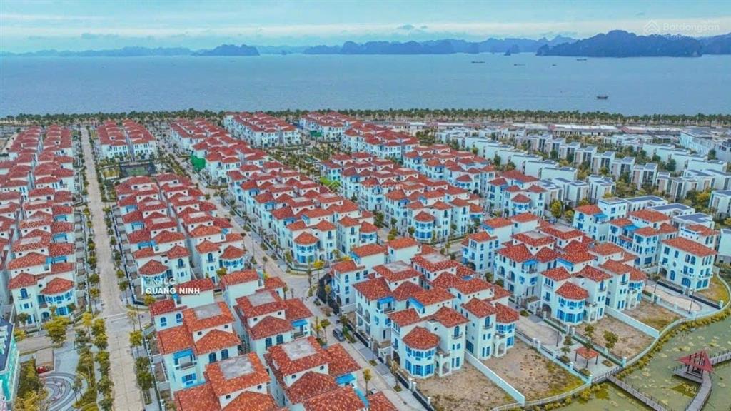 Bán gấp shophouse sun bãi cháy, dt 116,5m2 giá 12,x tỷ, view biển, bao giá rẻ nhất thị trường hl