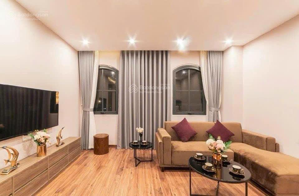 Bán gấp căn shophouse view biển diện tích 112,5m2 giá 15,5 tỷ full nội thất xịn sò, sổ đỏ trao tay
