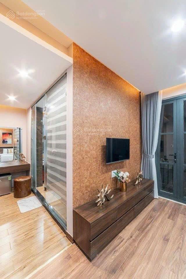 Bán gấp căn shophouse view biển diện tích 112,5m2 giá 15,5 tỷ full nội thất xịn sò, sổ đỏ trao tay