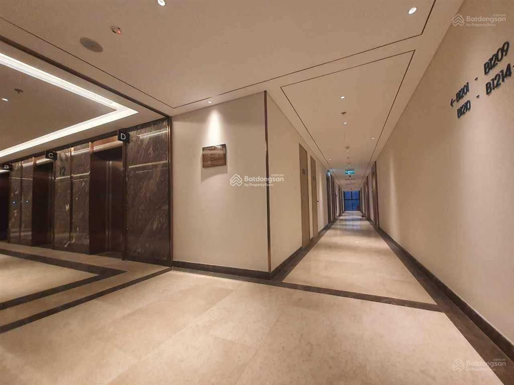 Bán căn vip 2 ngủ+ 2vs view biển 75.8m2 giá 4,x tỷ, a la carte sổ lâu dài, giá bao rẻ nhất baĩ cháy