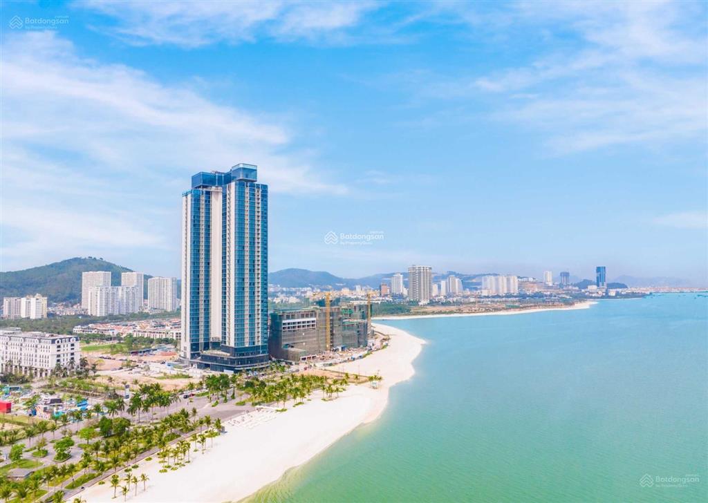 Bán căn vip 2 ngủ+ 2vs view biển 75.8m2 giá 4,x tỷ, a la carte sổ lâu dài, giá bao rẻ nhất baĩ cháy