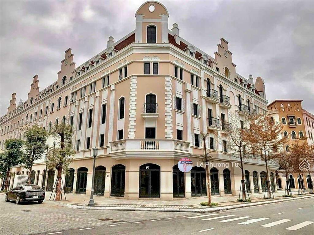 Bán gấp căn shophouse châu âu 5 tầng hạ long giá 11,99 tỷ, giá rẻ nhất thị trường, sổ đỏ trao tay
