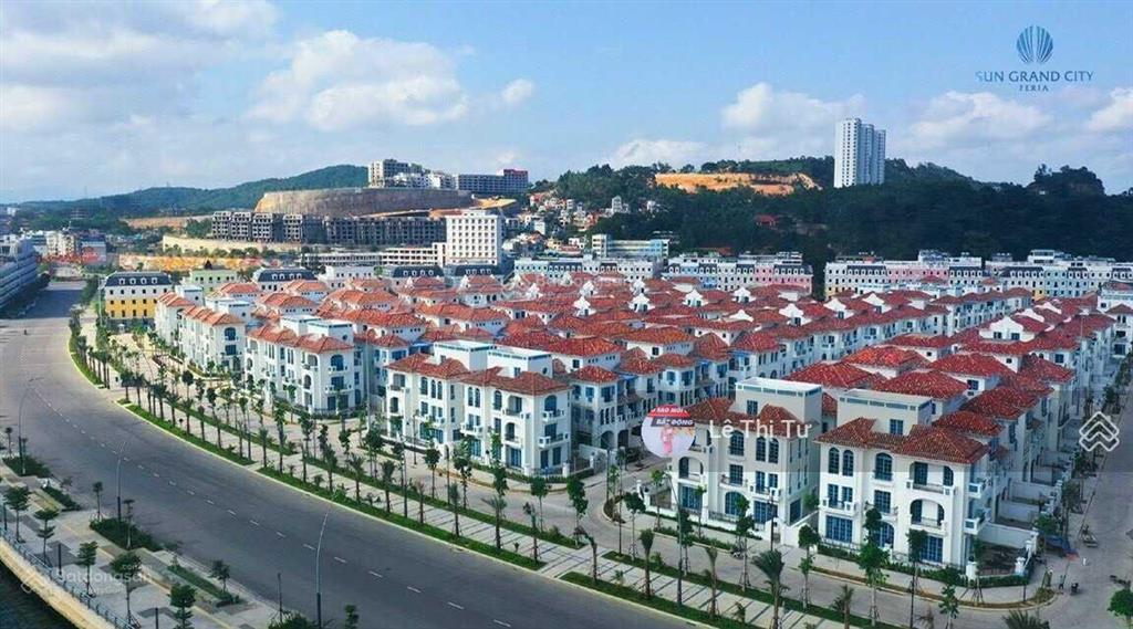 Bán gấp căn góc dt 406m2 giá 50 xtỷ đơn lập sun feria bãi cháy hạ long giá rẻ nhất bãi cháy hạ long