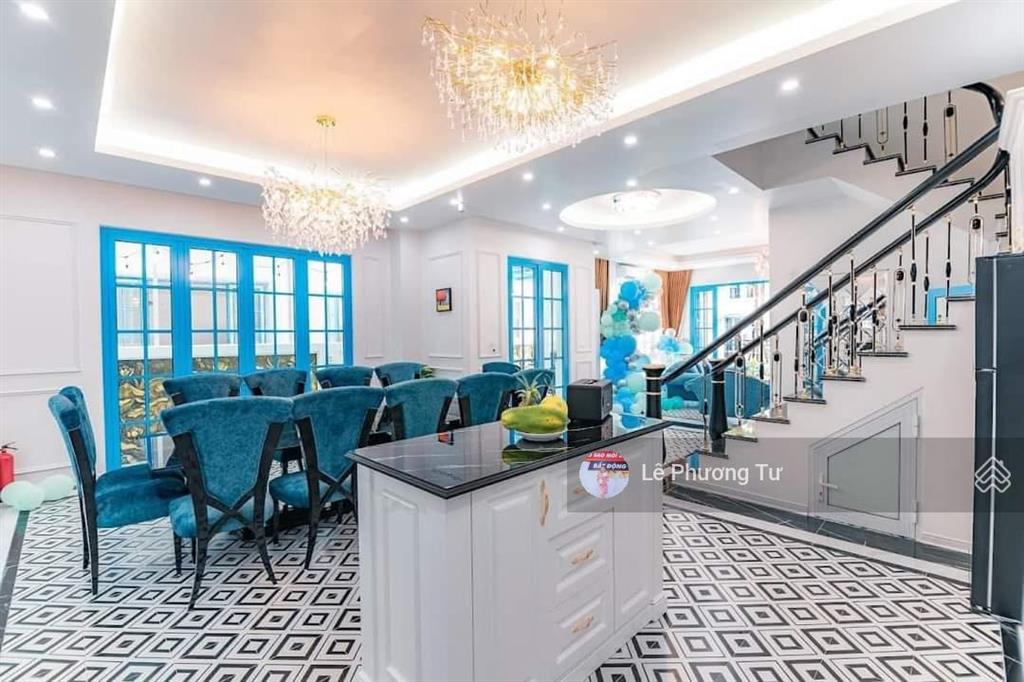 Cần bán gấp căn biệt thự sun feria hạ long 406m2 giá hơn 90tr/m2 bao rẻ nhất tt, sở hữu lâu dài