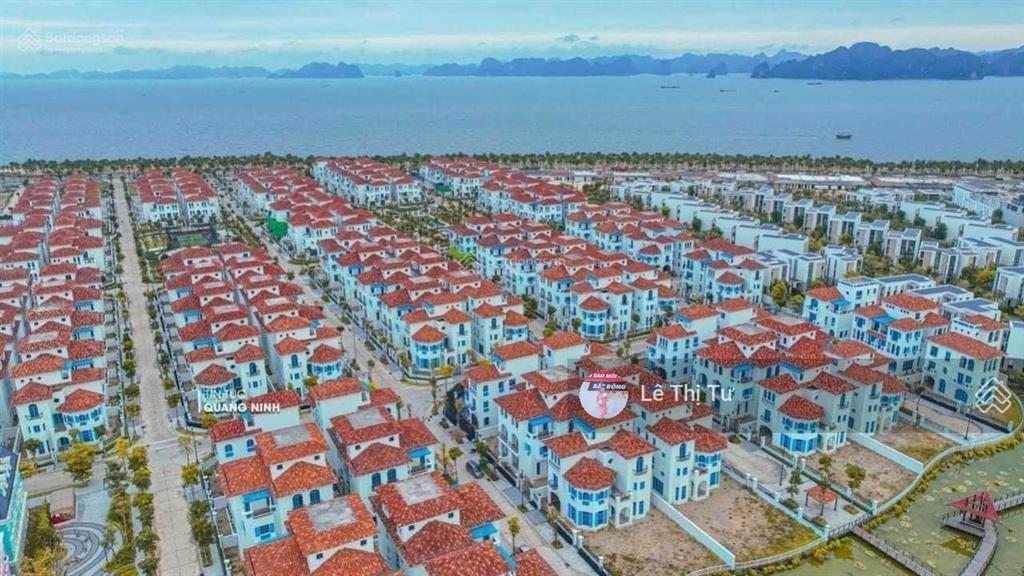 Bán gấp căn tứ lập dt 166m2 giá chỉ 18,x tỷ/căn dự án sun feria bãi cháy mặt vịnh hạ long