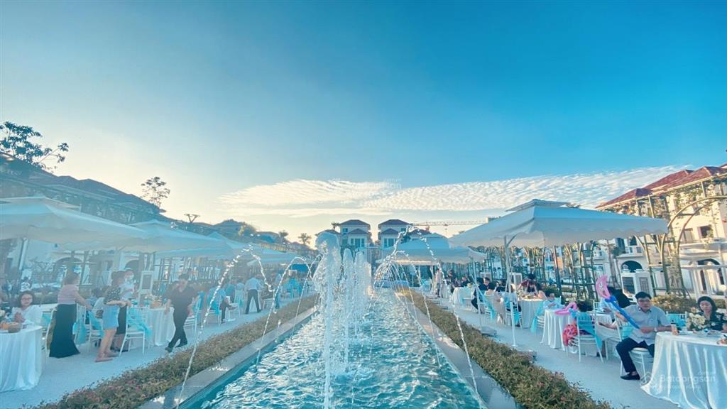 Bán gấp bt sun premier village dt 283m² giá rẻ 2xtỷ nhận cam kết 1,6 tỷ/ năm,giá rẻ nhất thị trường