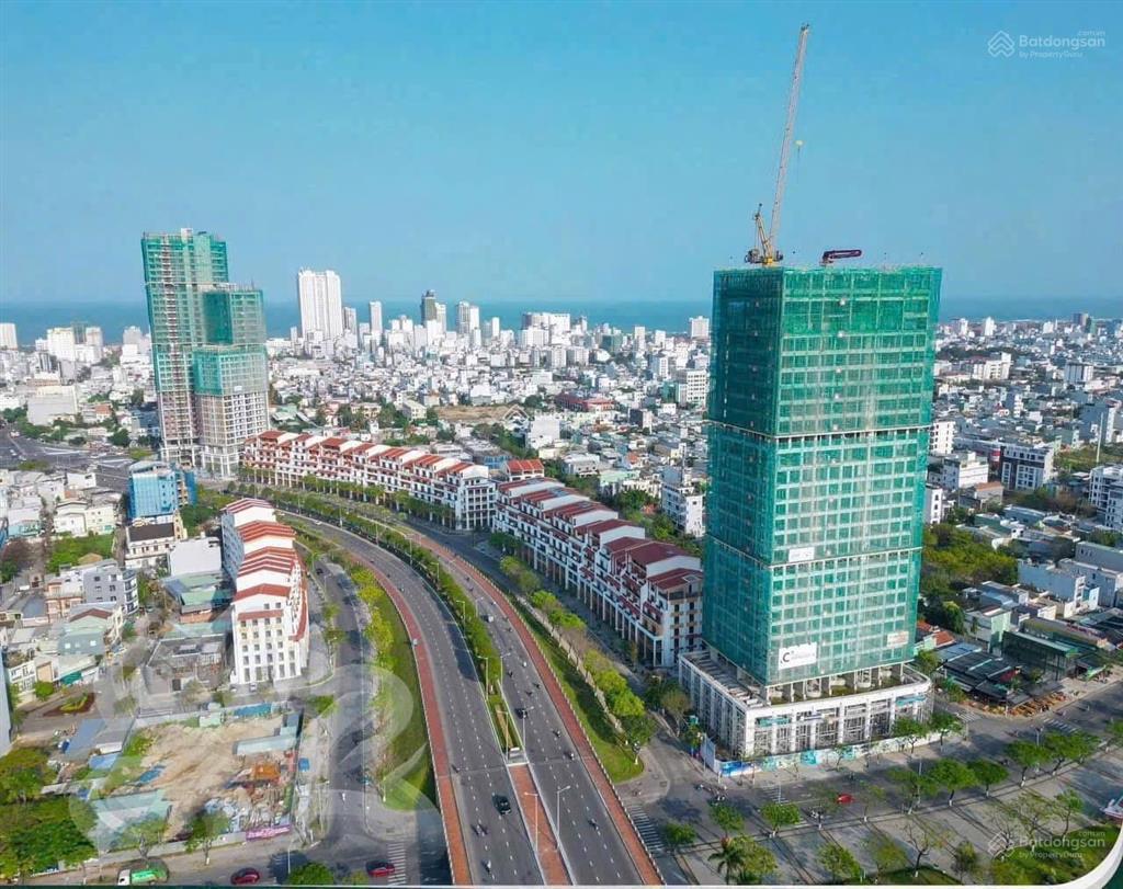 Mở bán shophouse khối đế 3 tầng, sun cosmo đà nẵng dt 100m2, nh hỗ trợ 70% từ 75 tr/m2, sổ lâu dài