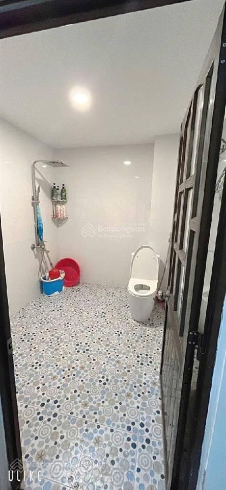 Nhà phố 3 tầng  xe hơi quay đầu  ngang 5m  gần vincom nam long  q7  chỉ 9.8 tỷ