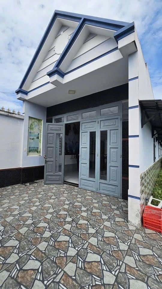  🌻 Chính chủ gửi căn nhà cấp 4 xã Rạch Kiến - SHR