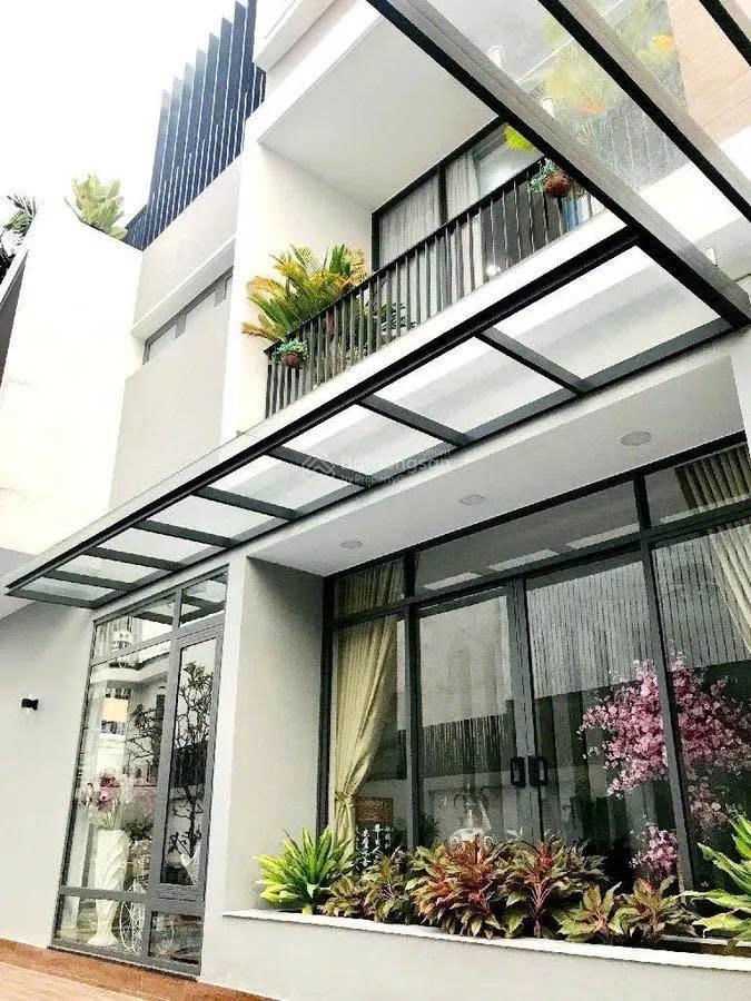 Bán biệt thự lê đức thọ 146m 4 tầng  17.1 tỷ  biệt thự sân vườn gara xe hơi