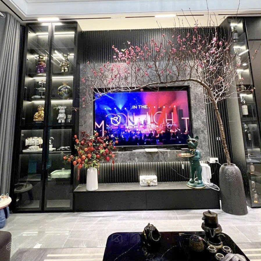 Bán nhà kim giang, hạ đình, thanh xuân, lô góc 39m, 7 tầng, thang máy, nội thất đầy đủ, ở ngay