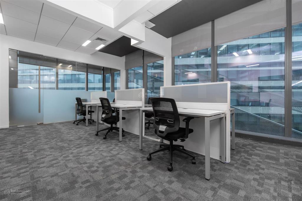 Cho thuê bàn làm việc chung 2.700.000 mỗi tháng tại hq songha building