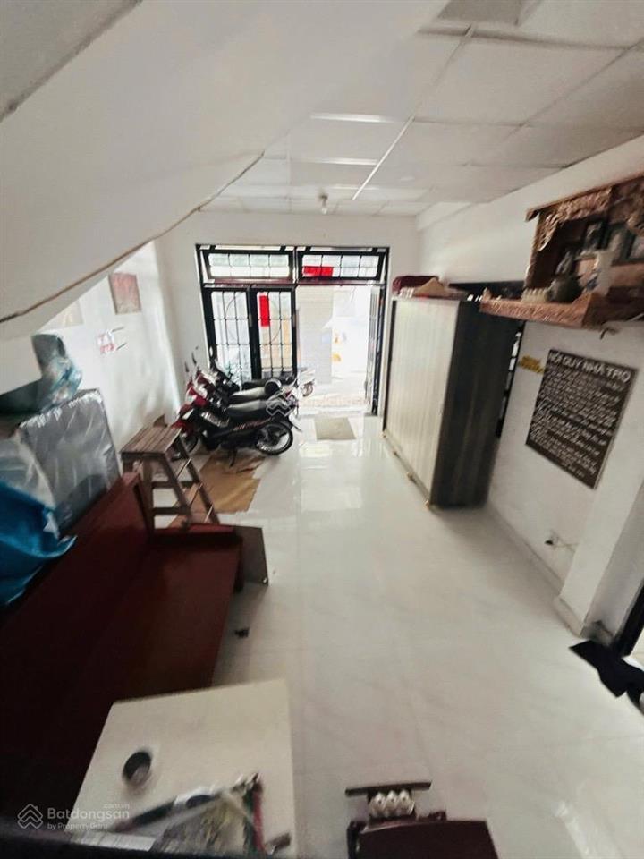 Quận 7  tân thuận tây  85m2  4 tầng  dòng tiền 30tr/tháng  sát mặt tiền