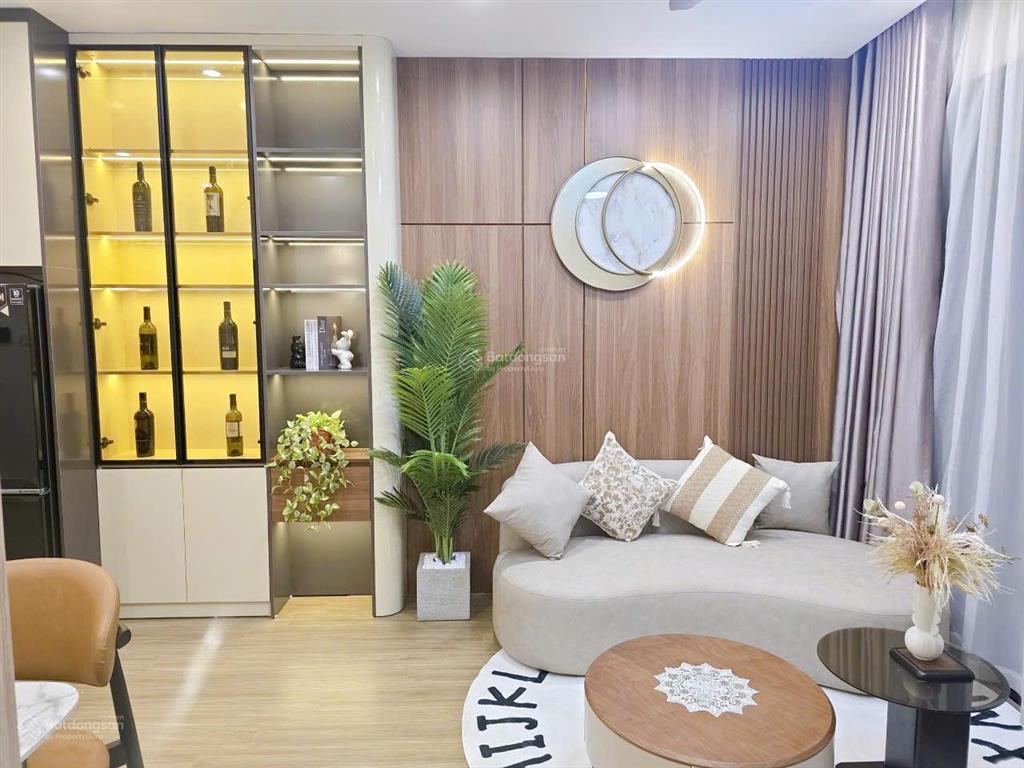 Chính chủ cần bán studio 1,8 tỷ, 1pn 2,9 tỷ. 2pn 3,9tỷ. 3pn 5,1tỷ tại vinhomes smart city