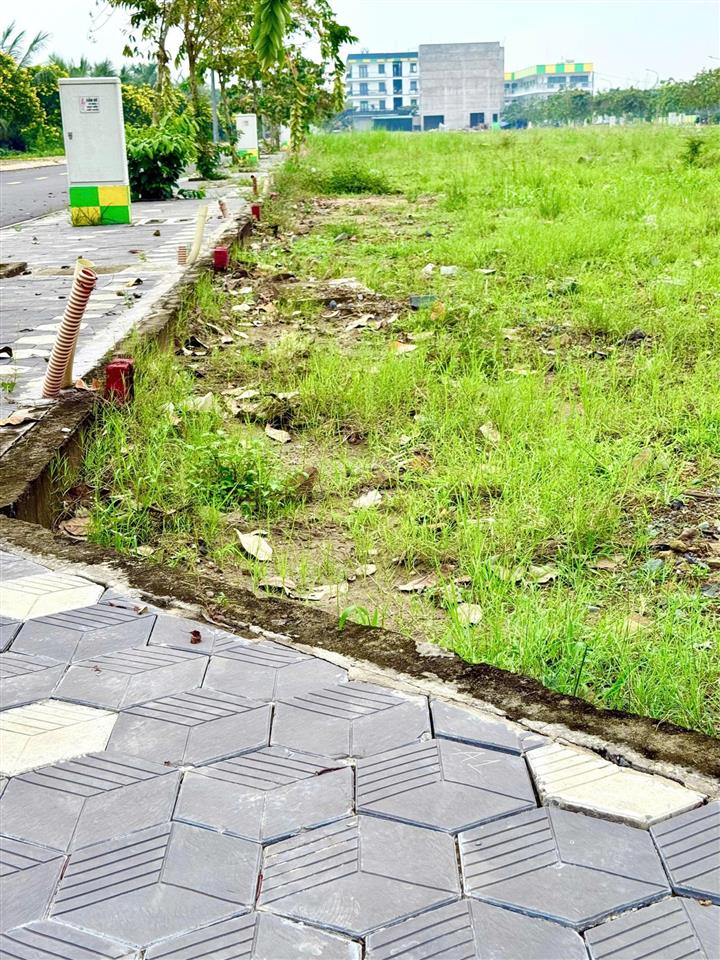 Tôi chính chủ có đất gần mặt tiền đường trần văn giàu, bình chánh