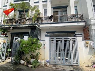 Bán nhà liền kề q2  bình trưng đông  đường 6m  5.7 tỷ  oto vào nhà